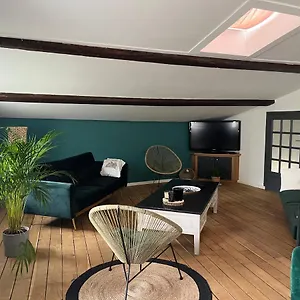 Appartement Terrasse, Panoramique, Châteauneuf-de-Gadagne